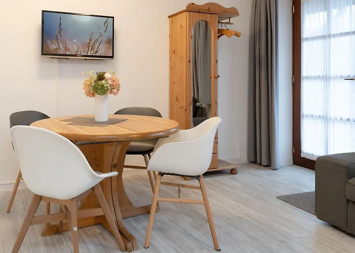 Ostseegarten Wildkirsche * Kellenhusen